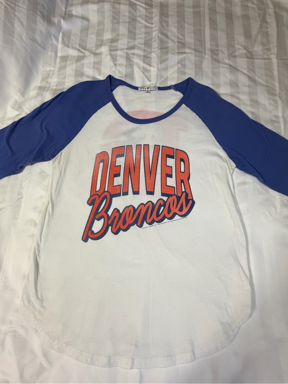 Women's Junk Food NFL Denver Broncos Raglan Shirt Size XL